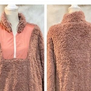 Womens Sherpa Pull Over NEW